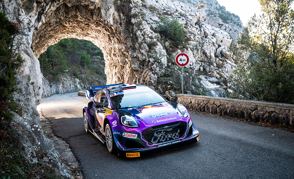 You are currently viewing Loeb leads Ogier after WRC Rally Monte Carlo Day 2