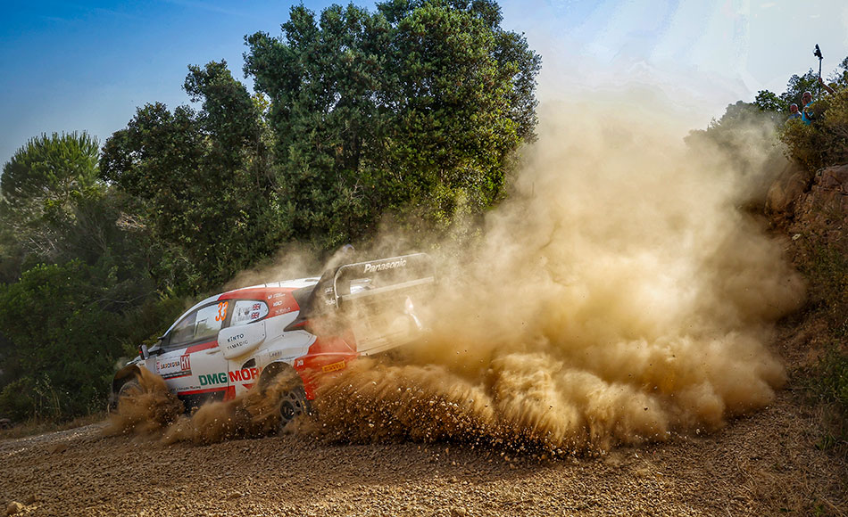 You are currently viewing WRC Italy: Evans retires with a water leak