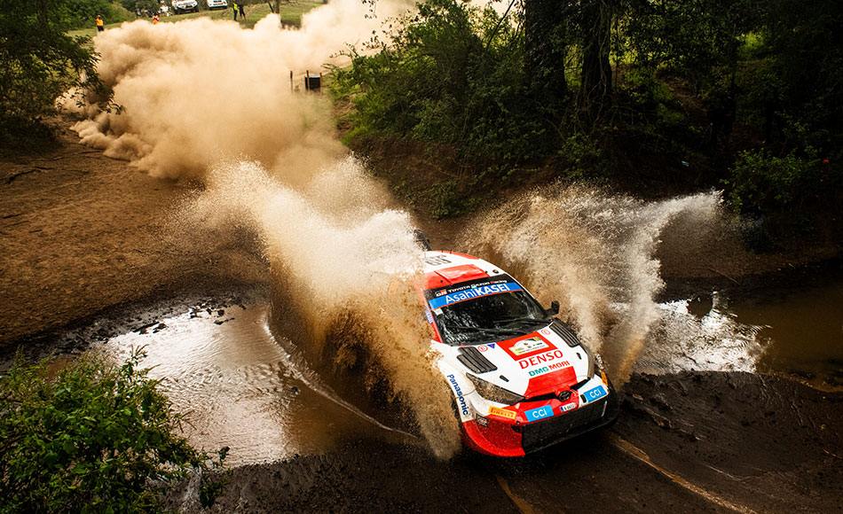 You are currently viewing WRC Safari: Rovanperä leads Toyota 1-2-3-4 after rain-hit Saturday