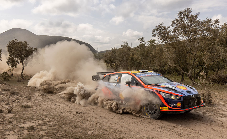 You are currently viewing WRC Safari: Tänak out of podium battle