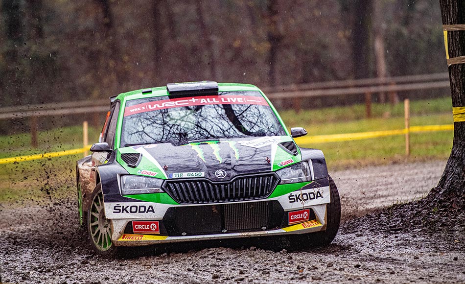 You are currently viewing Solberg confirms 2023 WRC2 campaign with new Skoda Fabia RS Rally2