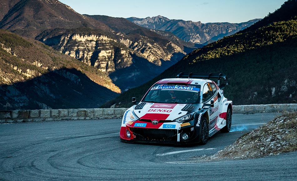 You are currently viewing Rallye Monte Carlo: Ogier holds commanding lead despite issues
