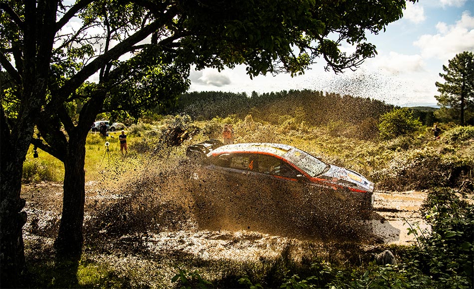 You are currently viewing Rally Italy: Lappi leads Ogier by just 0.1s after Friday