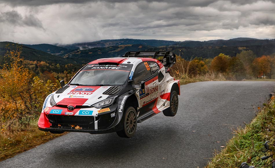 You are currently viewing WRC CER: Rovanperä dominates Central European Rally on Friday