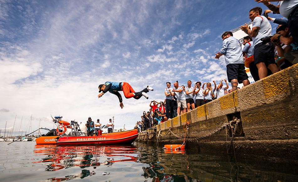 You are currently viewing Tänak takes shock WRC Rally Italia win by 0.2s over Ogier